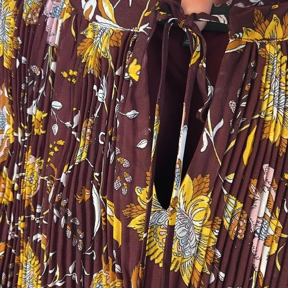 Lane Bryant Sleeveless Floral Accordion Pleated Dress Sz 20 Lined Keyhole Front - Picture 4 of 15